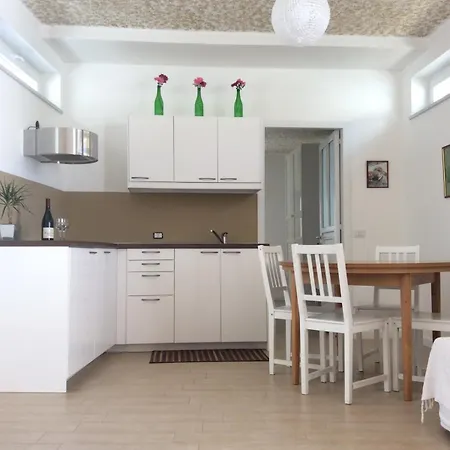 Ferienhaus Cozy & Charming House On The Sorrento Coast Vico Equense