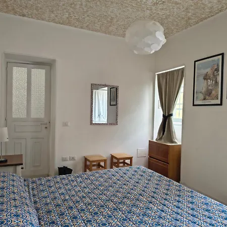 Dom wakacyjny Cozy & Charming House On The Sorrento Coast